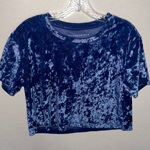 small aeropostale crop top
